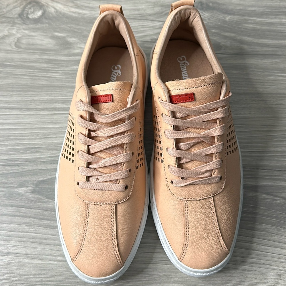 Savale sneakers